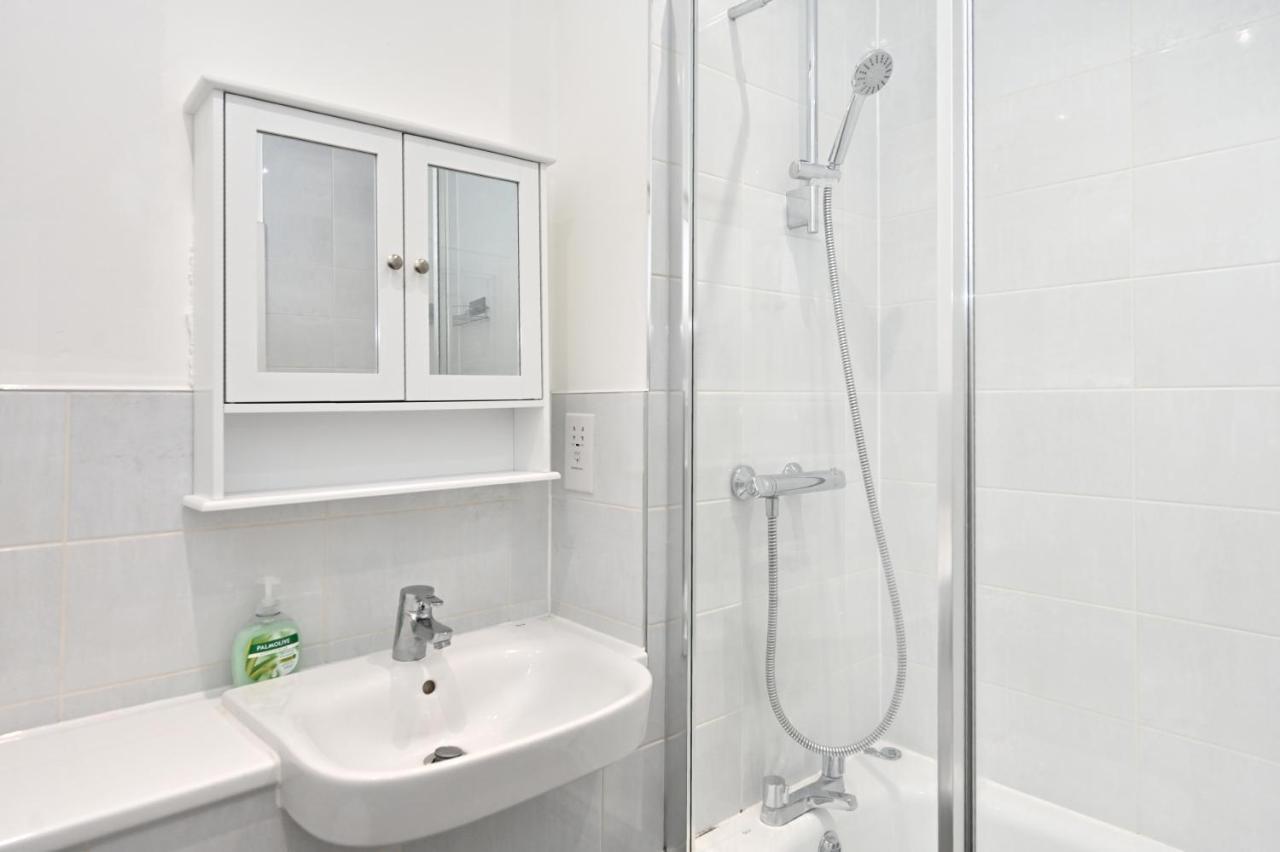 Luxury 2Bedroom - 2Bath - Prime Location - Patio Harrow on the Hill 外观 照片
