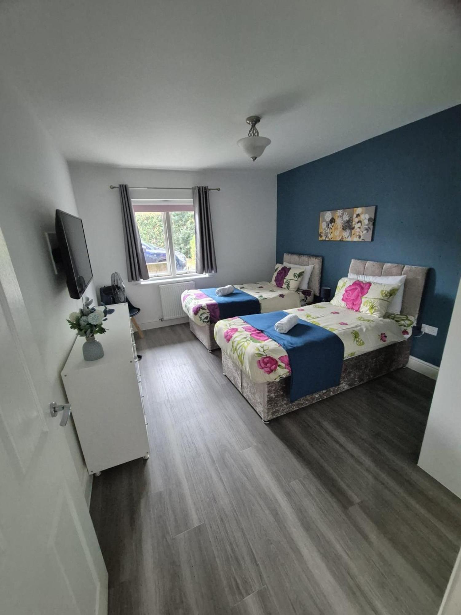 Luxury 2Bedroom - 2Bath - Prime Location - Patio Harrow on the Hill 外观 照片